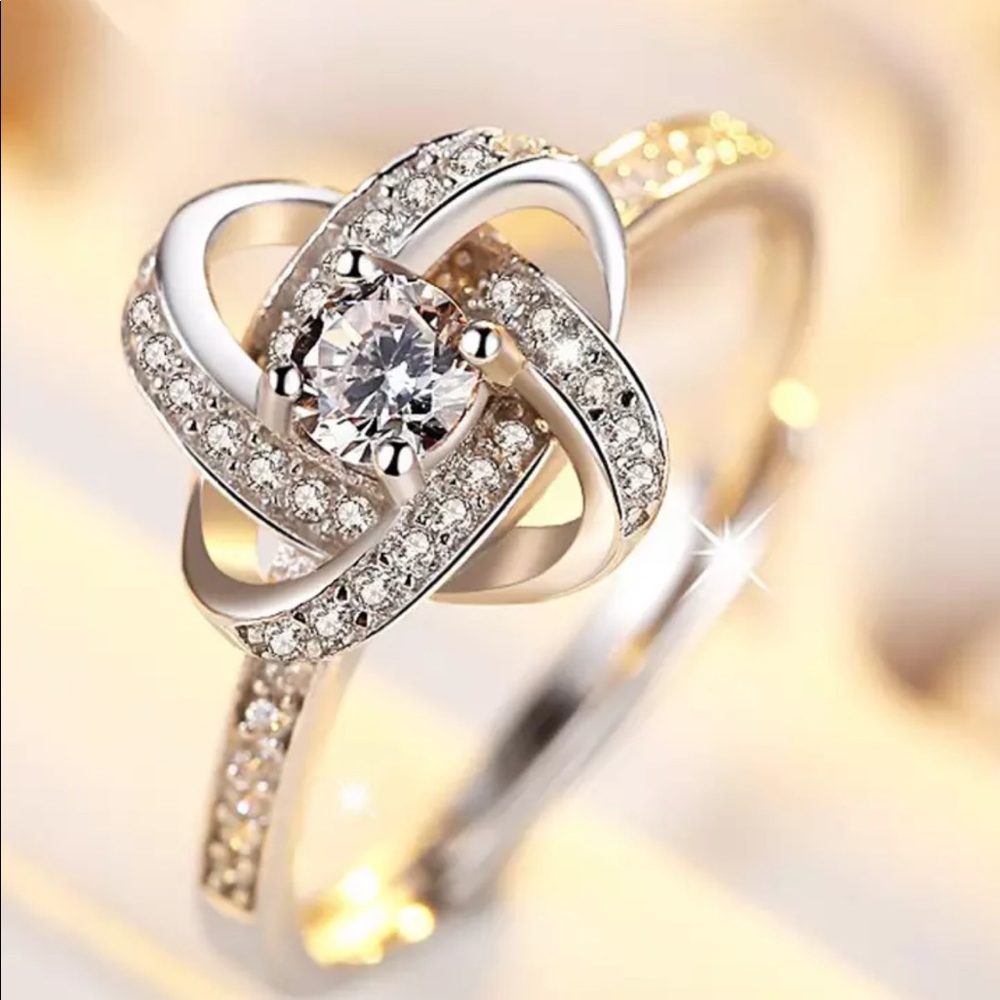 ☆Sterling silver diamond adjustable wedding ring♡ - Picture 4 of 5